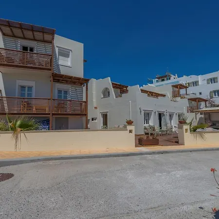 Отель Nissaki Naxos City